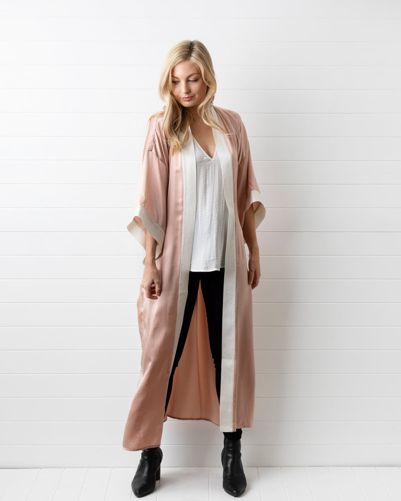 Blush Kimono Robe Squeak