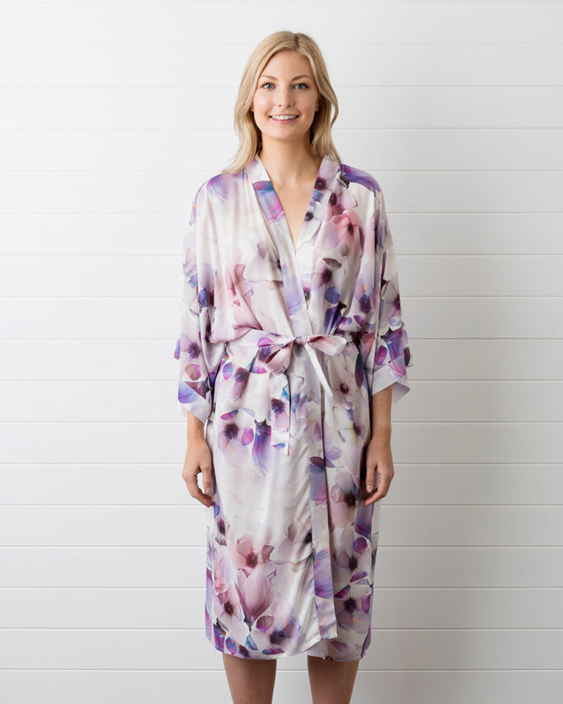 Magnolia Dressing Gown